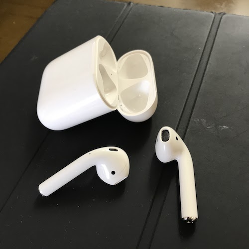 那覇市｜渡嘉敷唯夫税理士事務所｜air pods